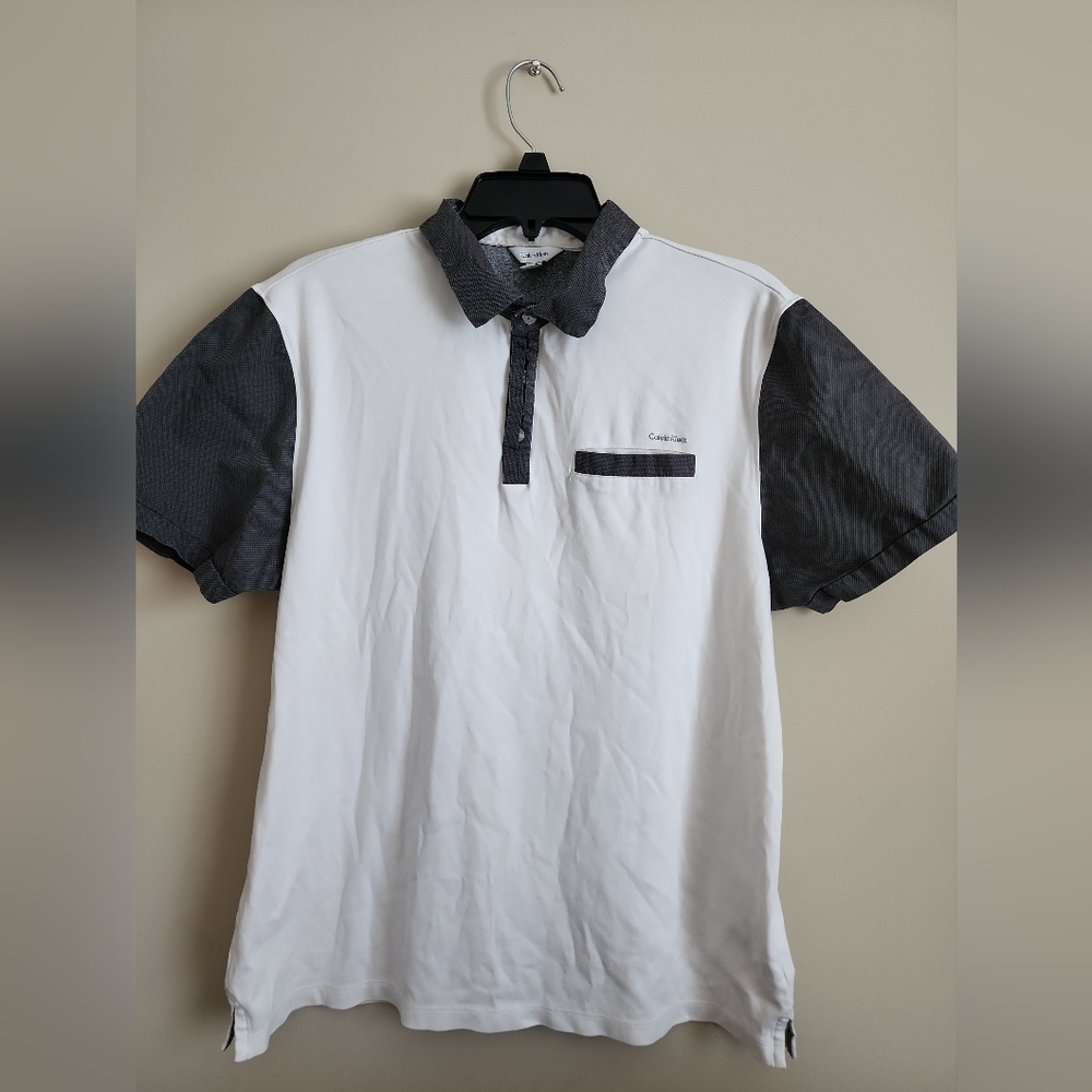 Men's Calvin Klein Short Sleeve Button, Collar Shirt, Large White Grey